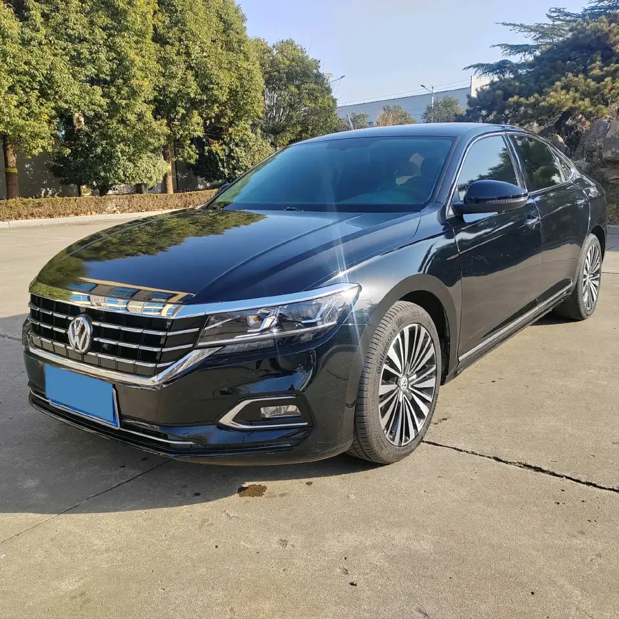 2019 Volvo V40 1.5T 152HP L4 6AT