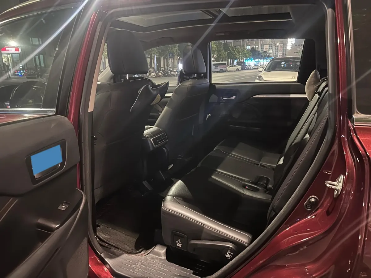 2018 Toyota Highlander 2.0T 220HP L4 6AT,autocango,china used car exporter,china ev exporter,chinese used car exporter,chinese used ev exporter