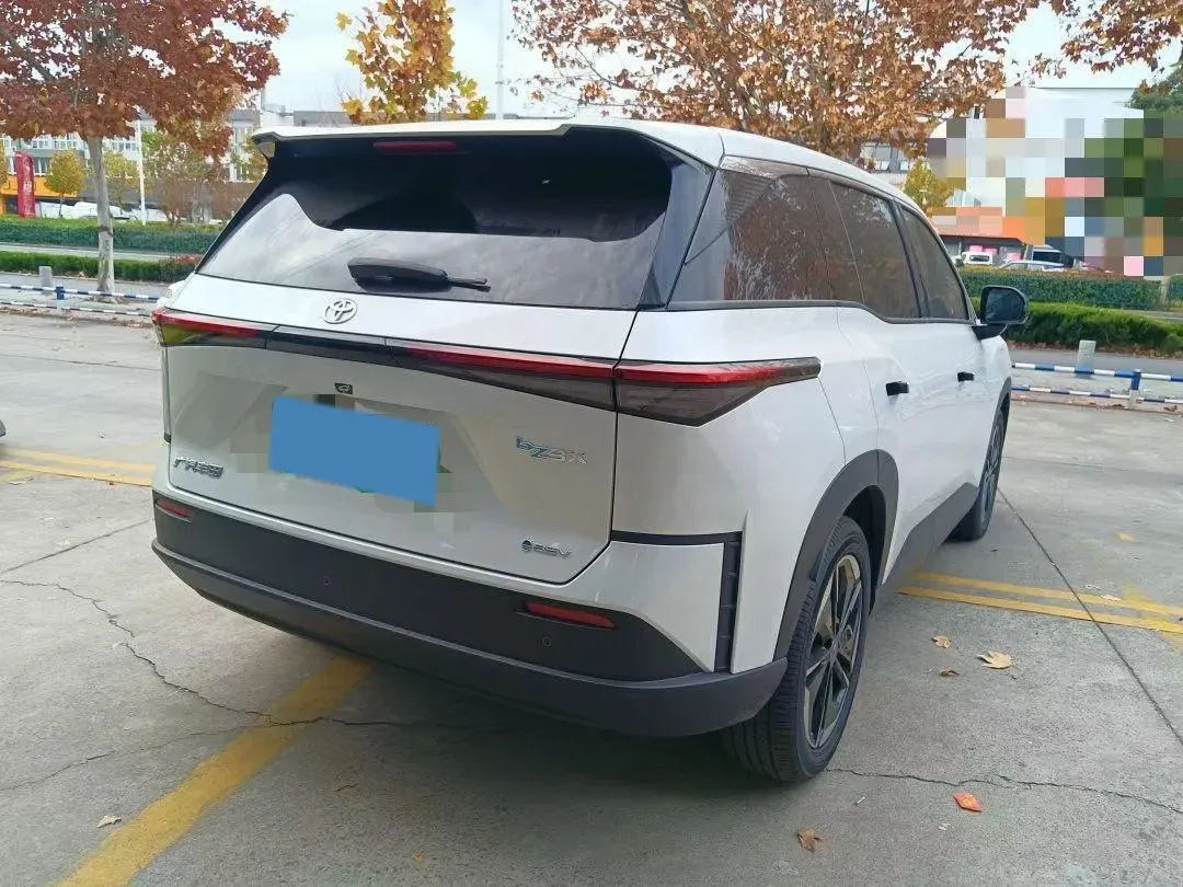 2025 Toyota BZ3X BEV 58.37KWH,autocango,china used car exporter,china ev exporter,chinese used car exporter,chinese used ev exporter