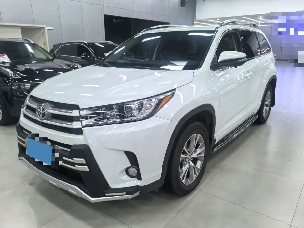 2021 Toyota Highlander 2.0T 220HP L4 6AT,autocango,china used car exporter,china ev exporter,chinese used car exporter,chinese used ev exporter