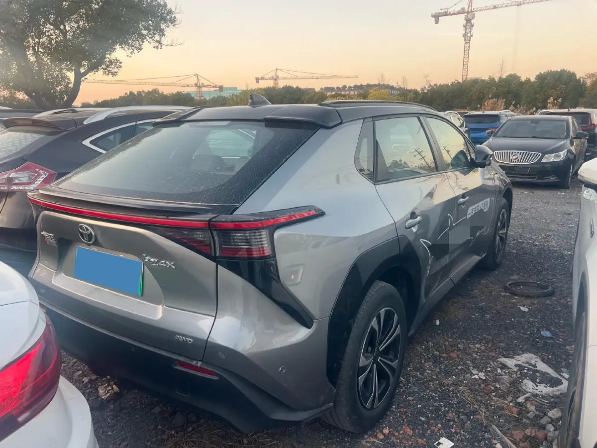 2022 Toyota bZ4X BEV 66.7KWH,autocango,china used car exporter,china ev exporter,chinese used car exporter,chinese used ev exporter