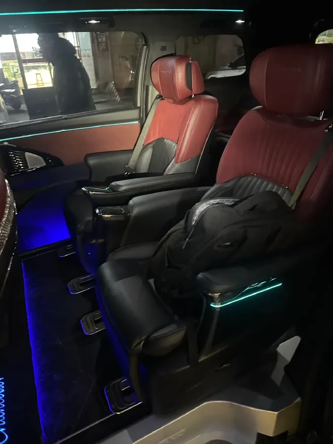 2023 GAC Trumpchi M8 2.0T 252HP L4 8AT,autocango,china used car exporter,china ev exporter,chinese used car exporter,chinese used ev exporter