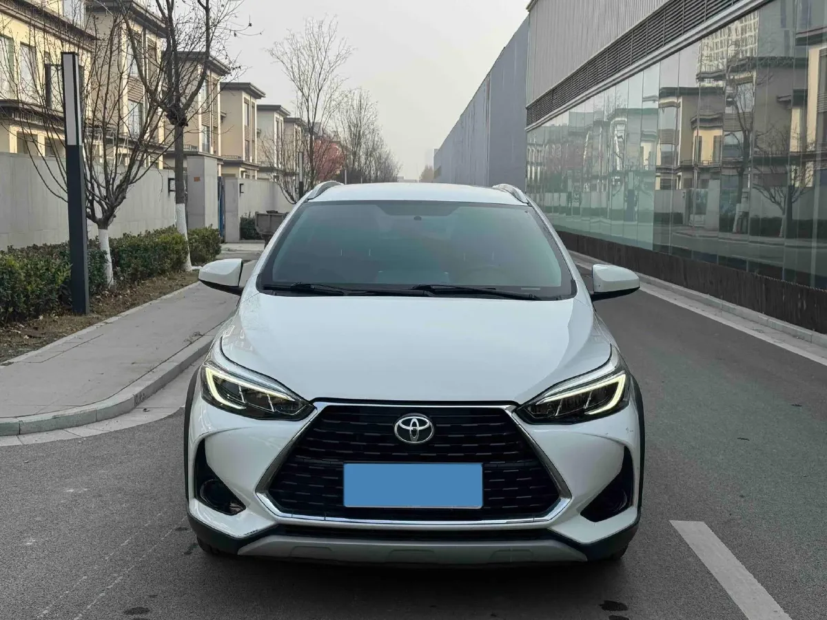2022 Toyota Yaris L 1.5L 112HP L4 CVT,autocango,china used car exporter,china ev exporter,chinese used car exporter,chinese used ev exporter