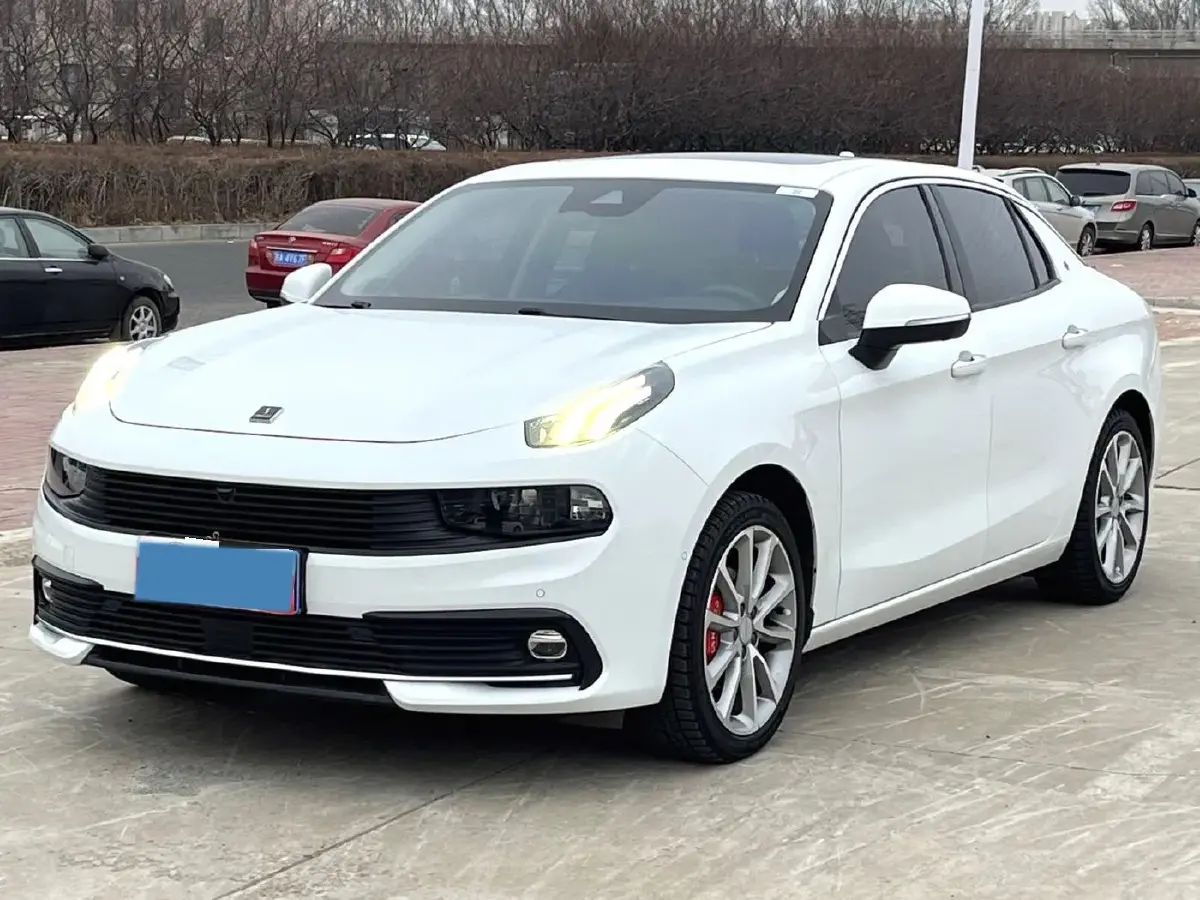 2018 Toyota C-HR 2.0L 171HP L4 CVT