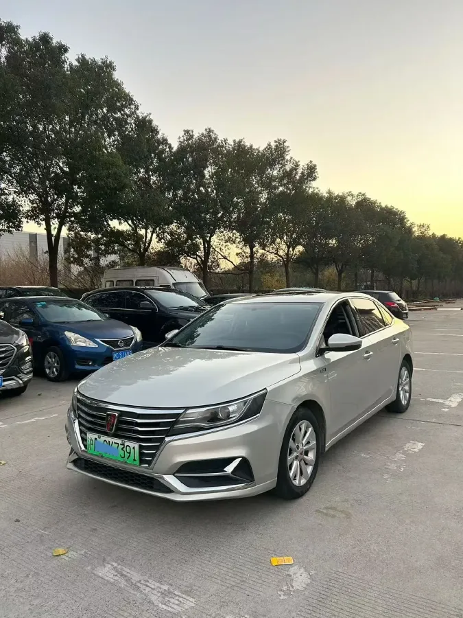 2017 Roewe i6 1.0T 125HP L3 2AT PHEV,autocango,china used car exporter,china ev exporter,chinese used car exporter,chinese used ev exporter