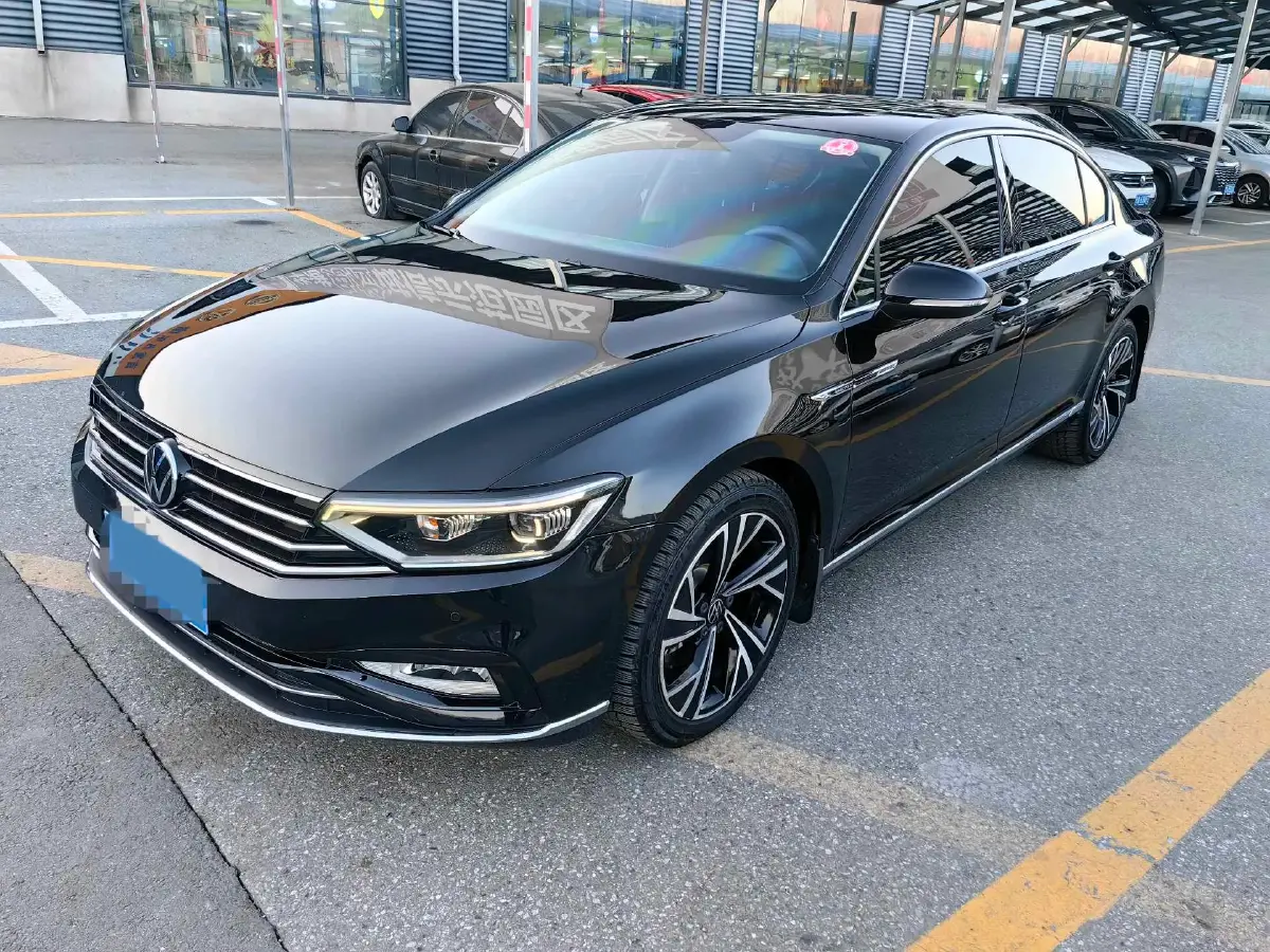 2020 Volkswagen Magotan 2.0T 186HP L4 7DCT