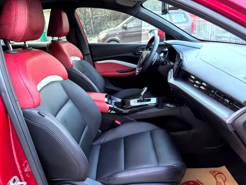 2021 MG 5 1.5T 173HP L4 7DCT,autocango,china used car exporter,china ev exporter,chinese used car exporter,chinese used ev exporter