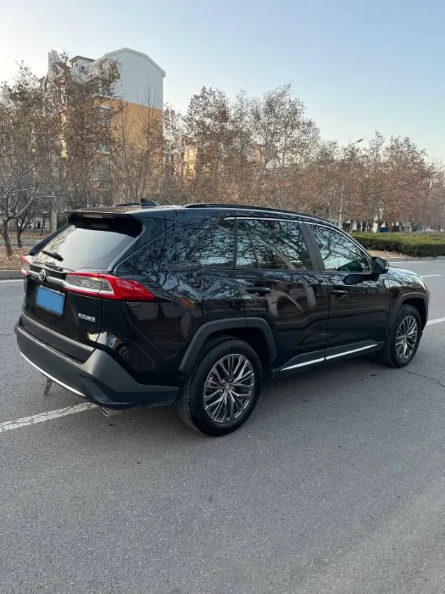 2023 Toyota Wildlander 2.0L 171HP L4 CVT,autocango,china used car exporter,china ev exporter,chinese used car exporter,chinese used ev exporter