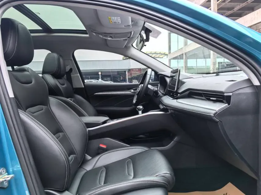 2021 Geely Preface 2.0T 190HP L4 7DCT,autocango,china used car exporter,china ev exporter,chinese used car exporter,chinese used ev exporter