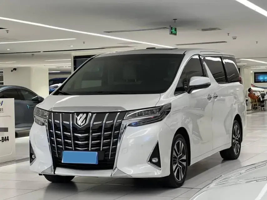 2018 Toyota Alphard 3.5L 301HP V6 8AT