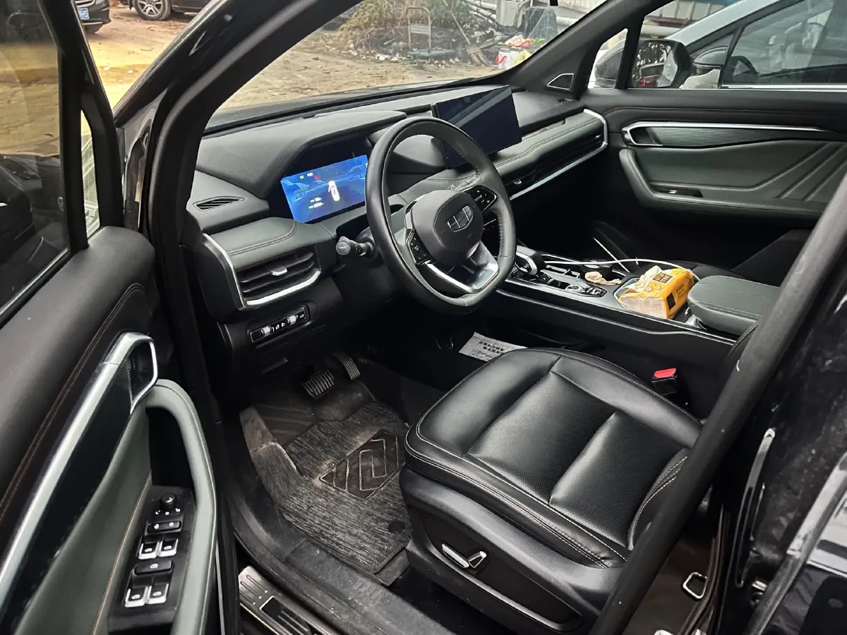 2023 Geely Okavango L 2.0T 218HP L4 7DCT,autocango,china used car exporter,china ev exporter,chinese used car exporter,chinese used ev exporter