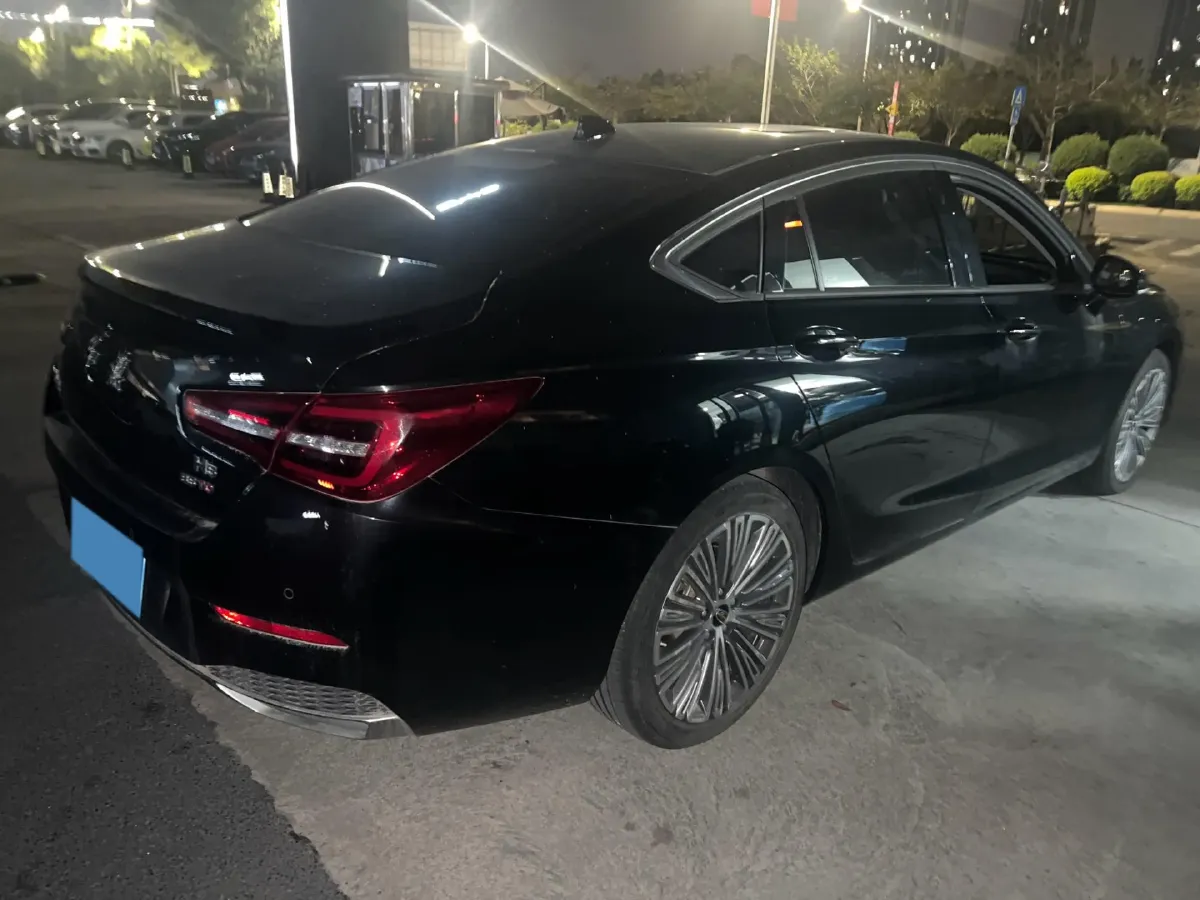 2022 HongQi H5 1.8T 197HP L4 6AT,autocango,china used car exporter,china ev exporter,chinese used car exporter,chinese used ev exporter