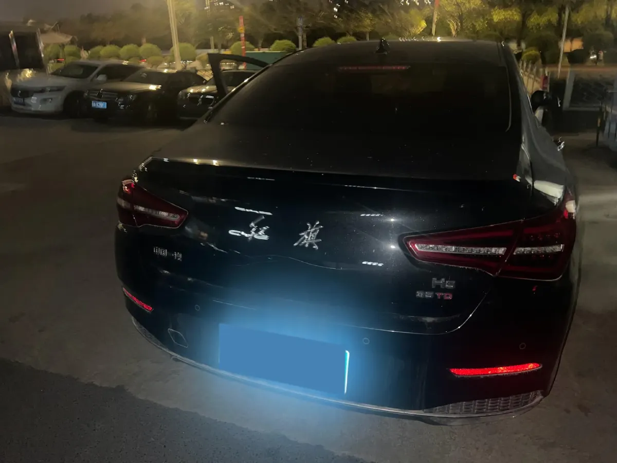 2022 HongQi H5 1.8T 197HP L4 6AT,autocango,china used car exporter,china ev exporter,chinese used car exporter,chinese used ev exporter