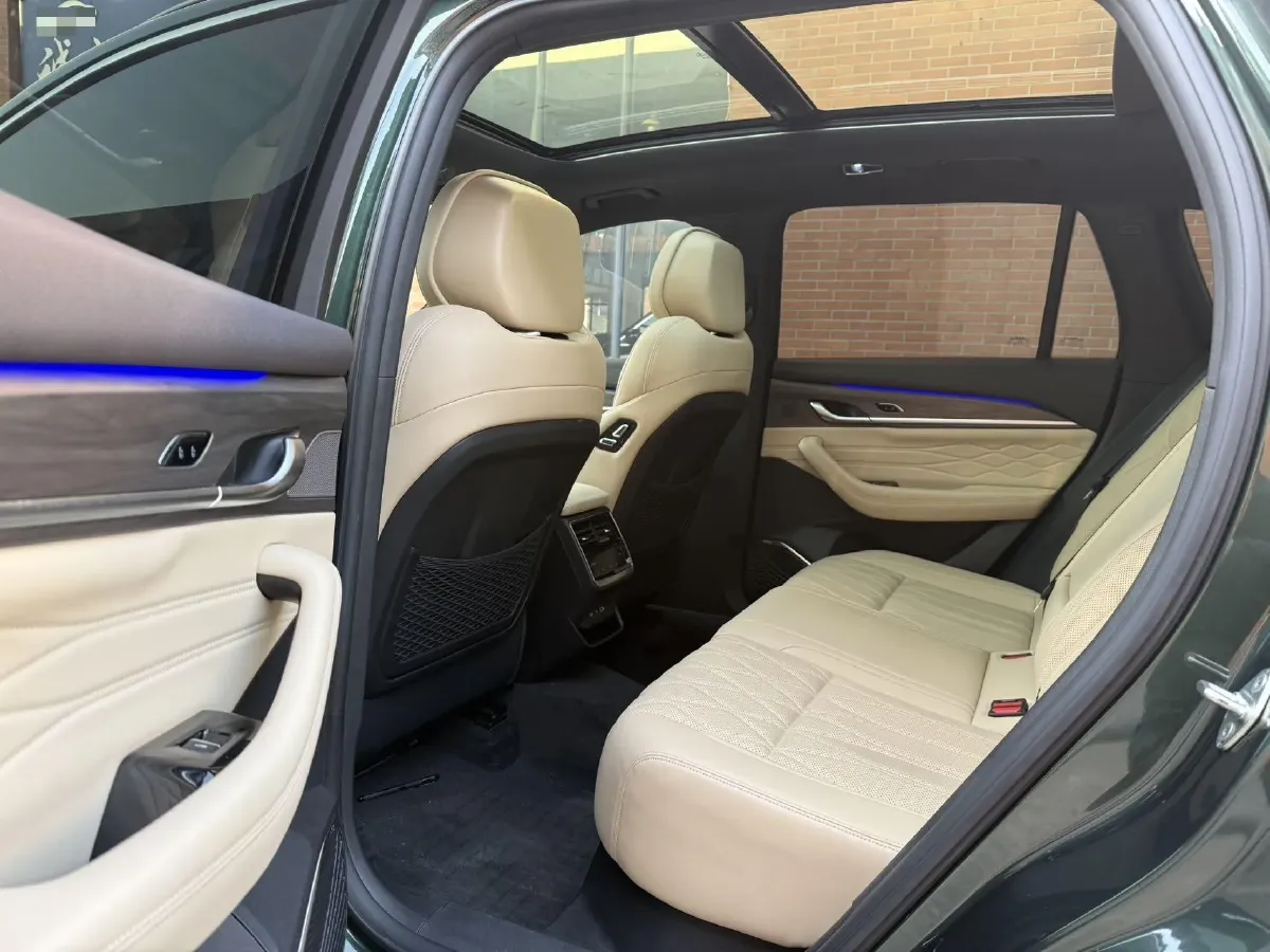 2025 Geely Monjaro 2.0T 238HP L4 8AT,autocango,china used car exporter,china ev exporter,chinese used car exporter,chinese used ev exporter