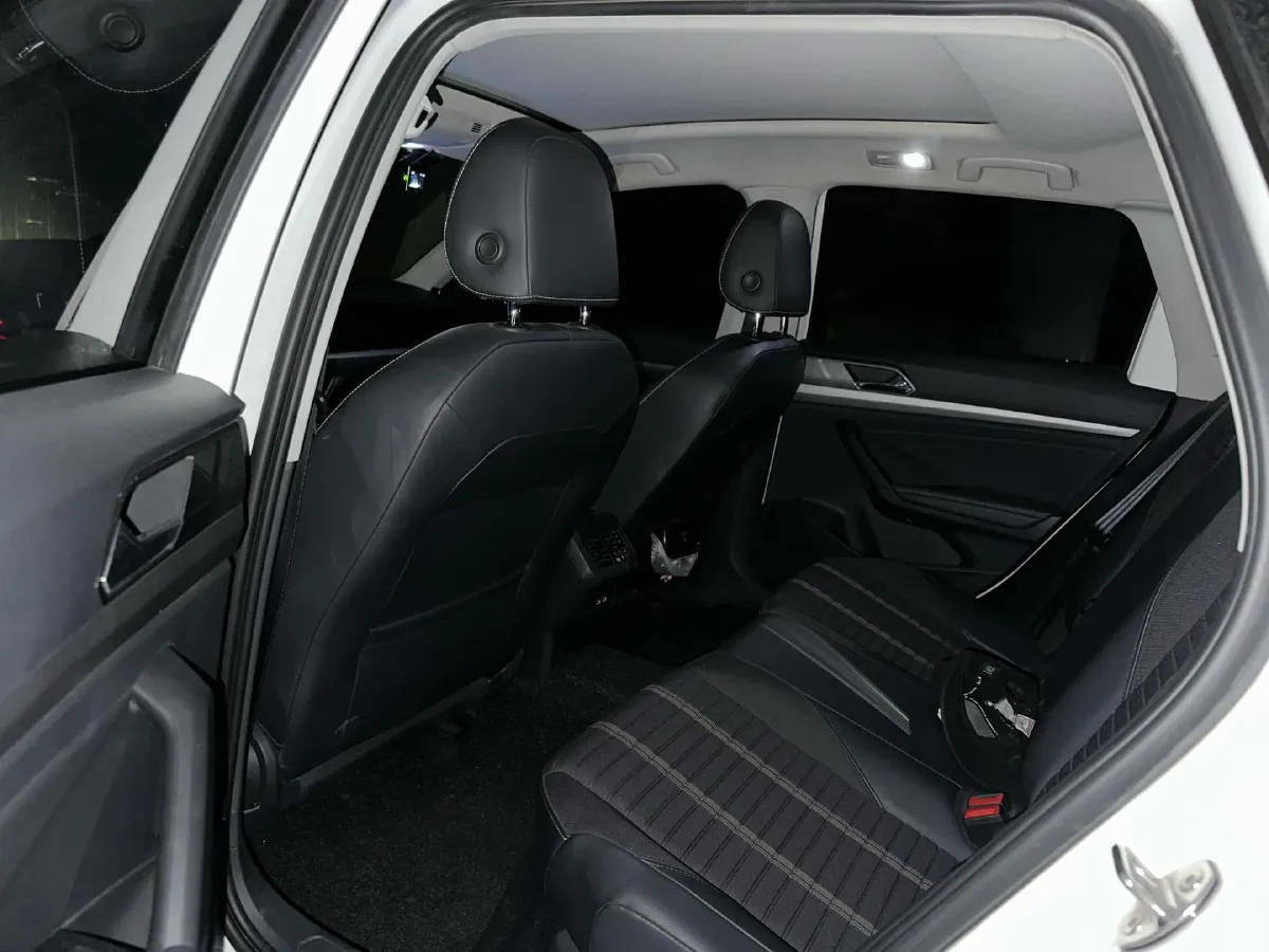 2018 Volkswagen Golf 1.4T 131HP L4 7DCT,autocango,china used car exporter,china ev exporter,chinese used car exporter,chinese used ev exporter