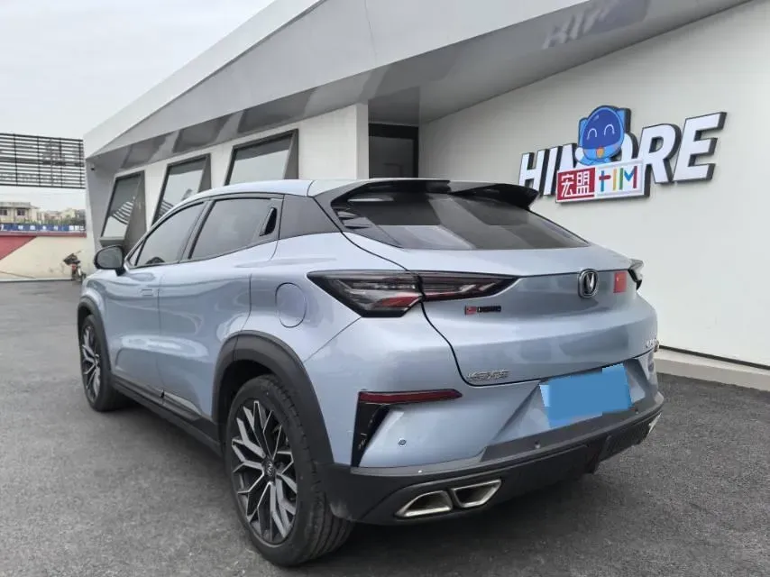 2022 ChangAn UNI-T 1.5T 188HP L4 7DCT,autocango,china used car exporter,china ev exporter,chinese used car exporter,chinese used ev exporter