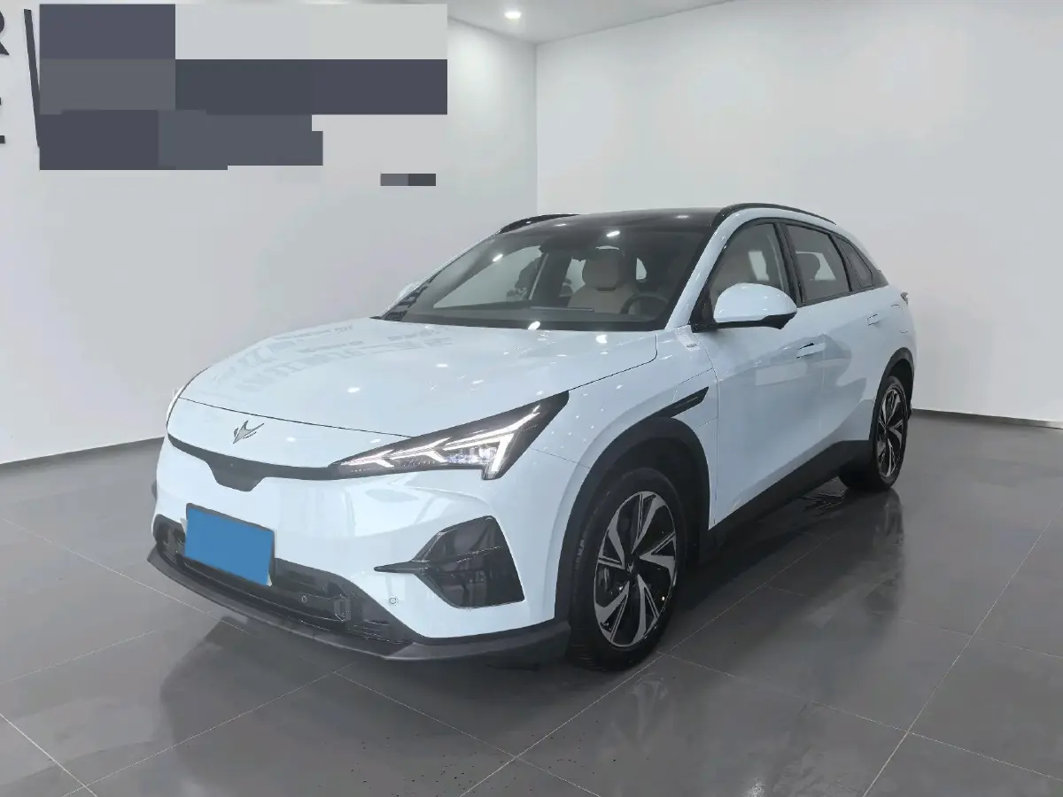 2024 HongQi E-QM5 BEV 60KWH