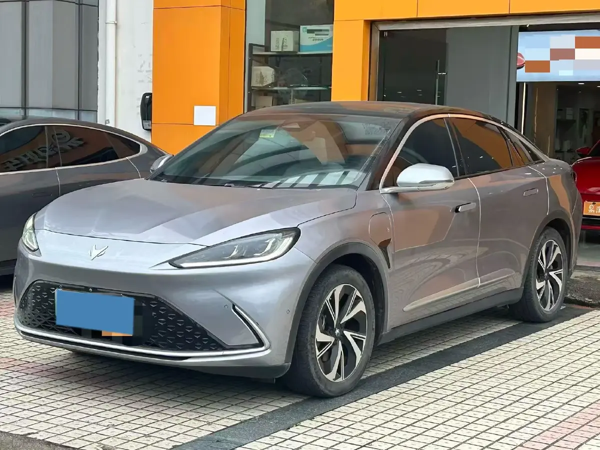 2022 ARCFOX αS BEV 93.6KWH