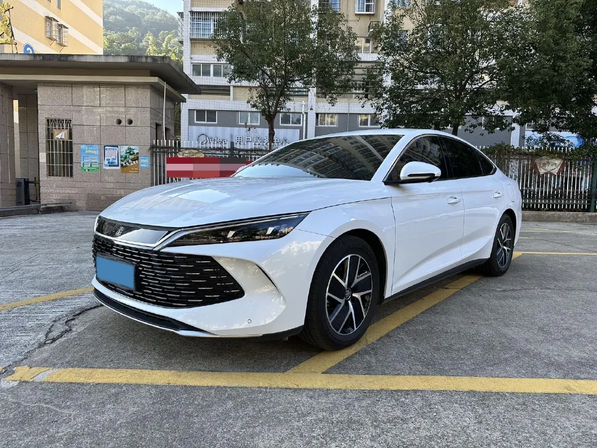 2024 BYD QinL 1.5L 101HP L4 E-CVT PHEV 10.08KWH