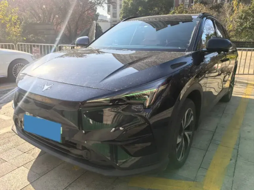 2024 HongQi E-QM5 BEV 60KWH