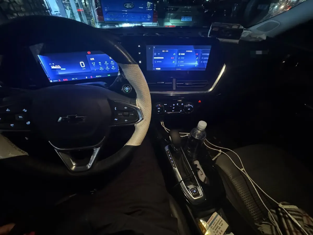 2022 Chevrolet Seeker 1.5T 184HP L4 CVT,autocango,china used car exporter,china ev exporter,chinese used car exporter,chinese used ev exporter