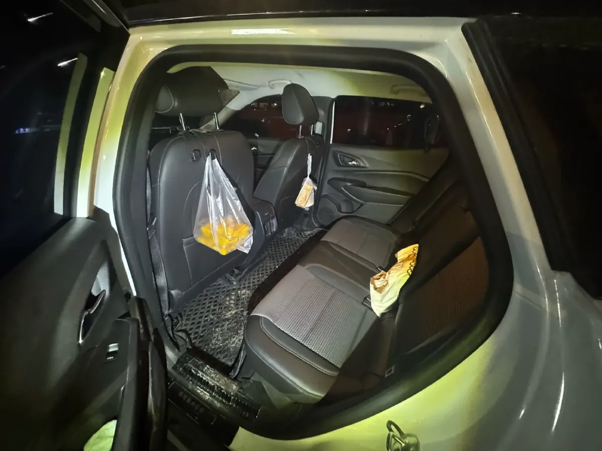 2022 Chevrolet Seeker 1.5T 184HP L4 CVT,autocango,china used car exporter,china ev exporter,chinese used car exporter,chinese used ev exporter