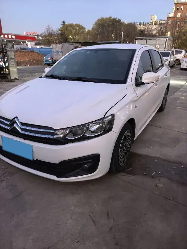 2018 Citroen Elysee 1.6L 117HP L4 5MT