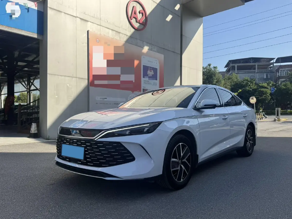 2025 BYD QinL 1.5L 101HP L4 E-CVT PHEV 15.87KWH