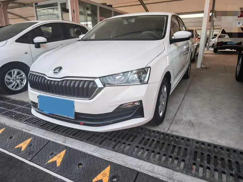 2020 DongFeng Aeolus YiXuan 1.5T 150HP L4 6DCT