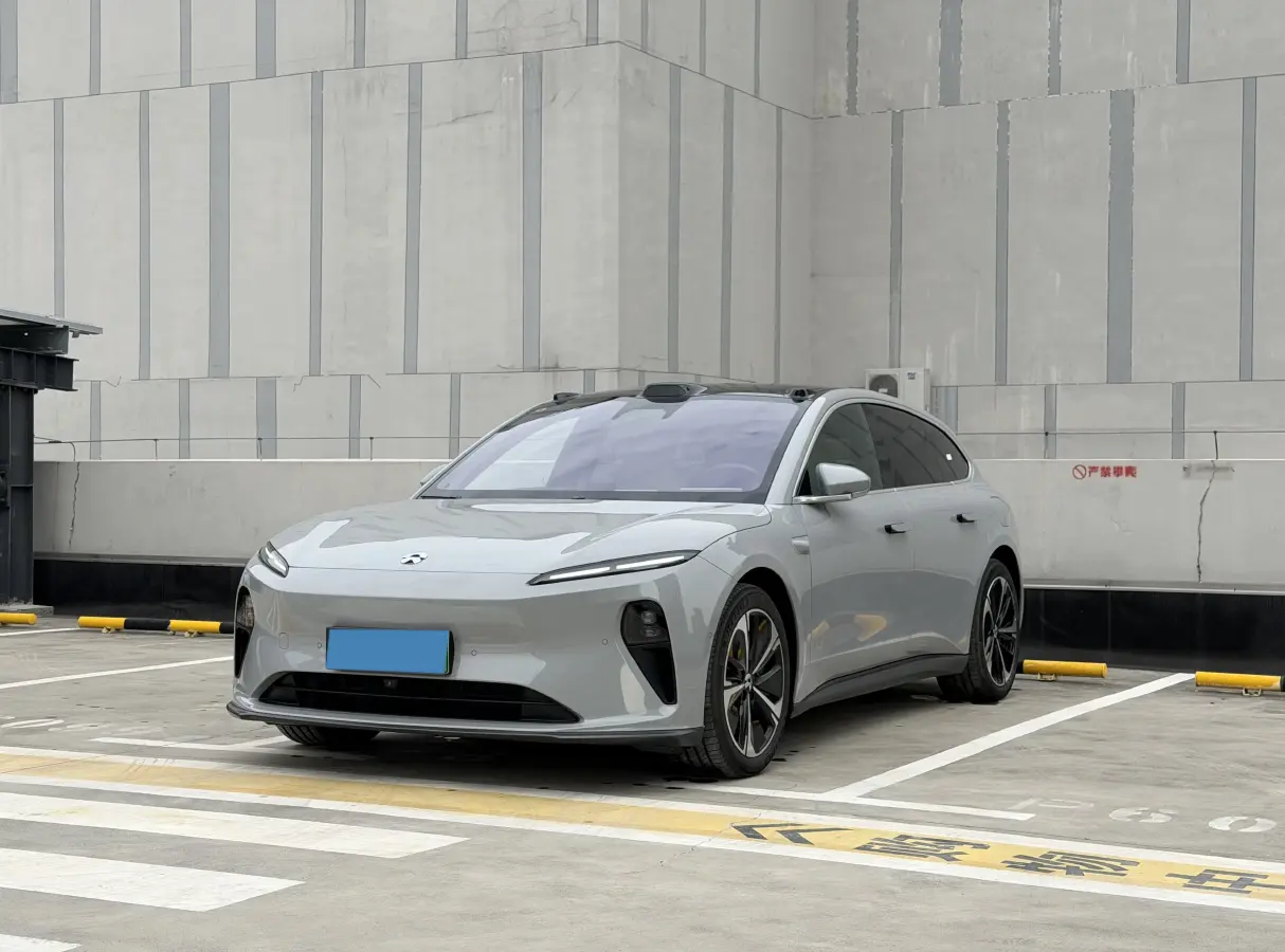 2024 NIO ET5T BEV 75KWH