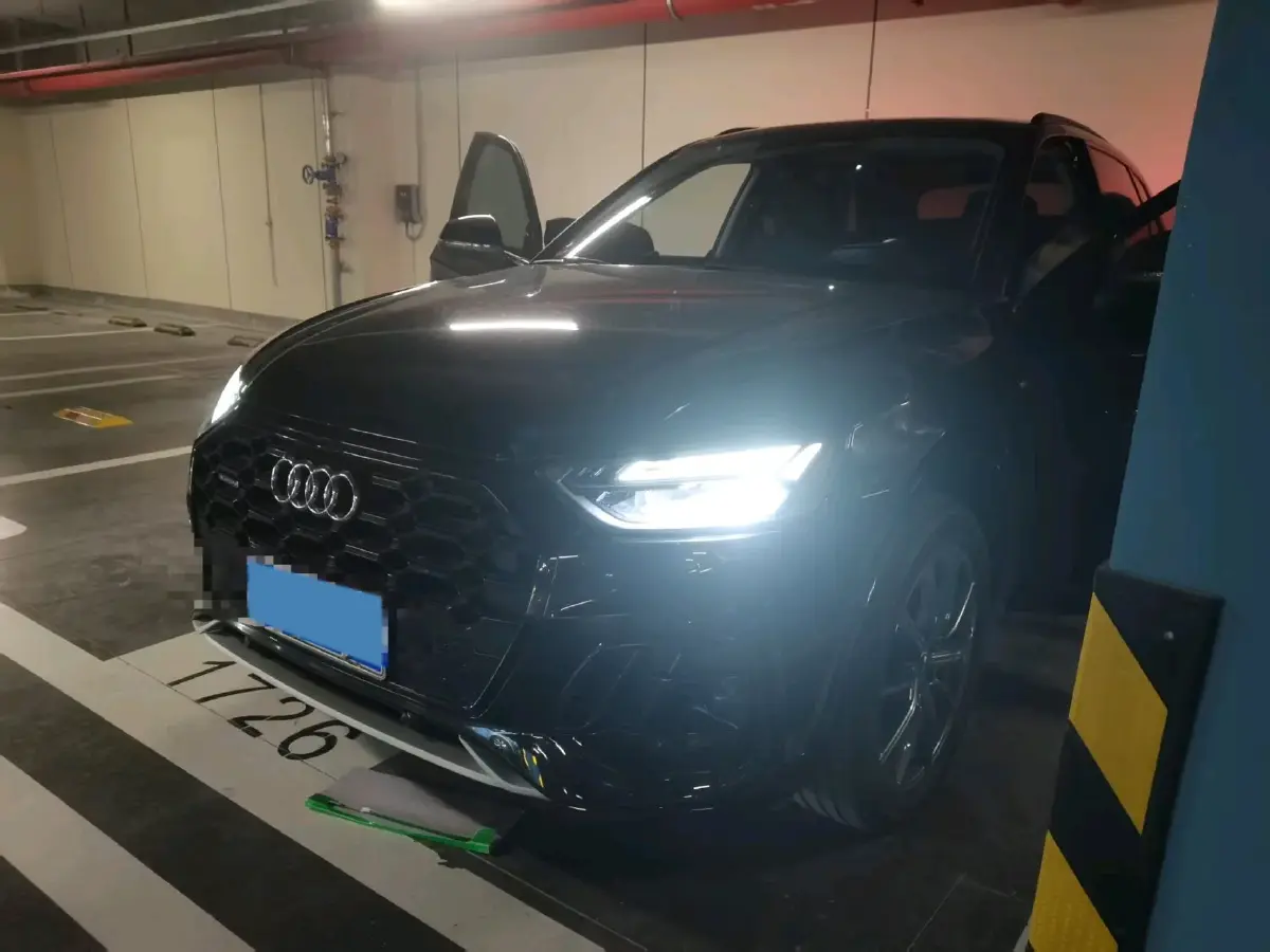 2022 Audi Q5L 2.0T 190HP L4 7DCT