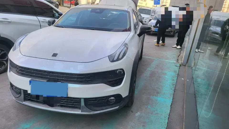 2019 LYNK&CO 02 2.0T 190HP L4 6AT