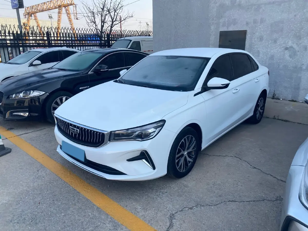 2023 Geely Emgrand 1.5L 127HP L4 CVT