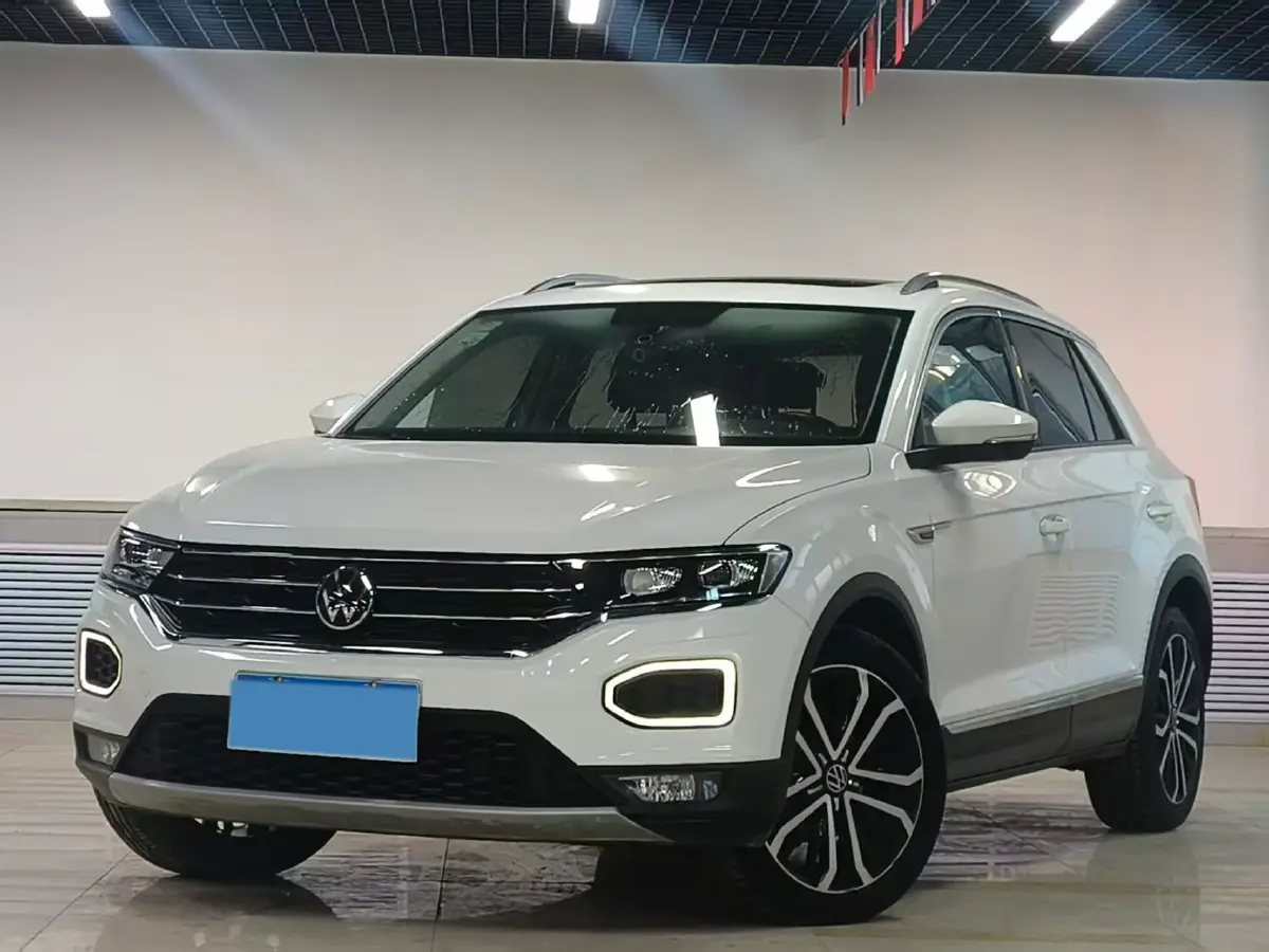 2021 Volkswagen T-Roc 1.4T 150HP L4 7DCT