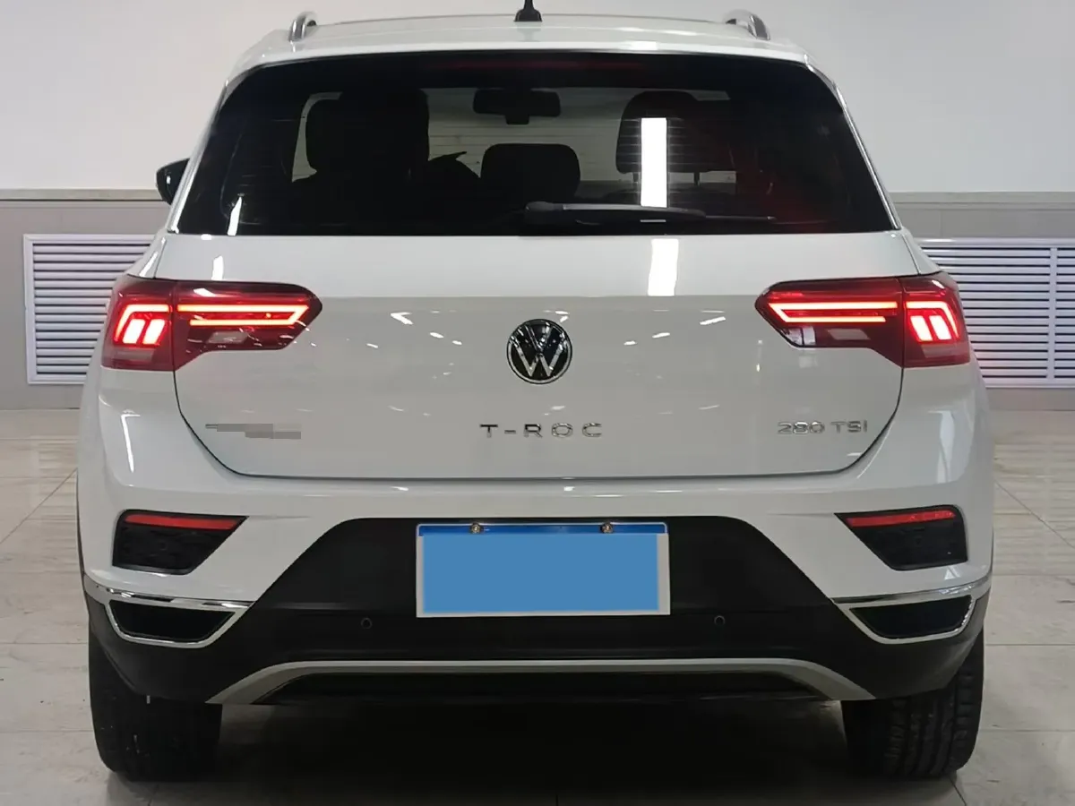2021 Volkswagen T-Roc 1.4T 150HP L4 7DCT,autocango,china used car exporter,china ev exporter,chinese used car exporter,chinese used ev exporter