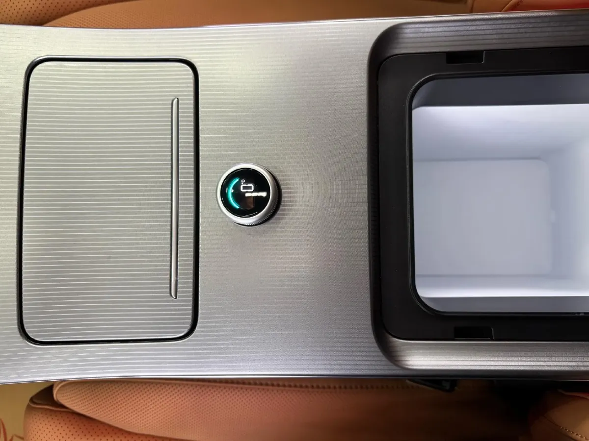 2025 BYD HanL 1.5T 156HP L4 E-CVT PHEV,autocango,china used car exporter,china ev exporter,chinese used car exporter,chinese used ev exporter