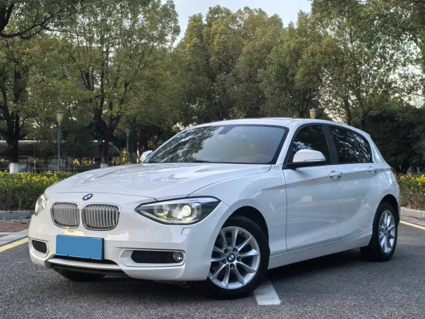 2013 BMW 1 Series 1.6T 136HP L4 8AT