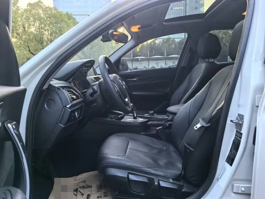 2013 BMW 1 Series 1.6T 136HP L4 8AT,autocango,china used car exporter,china ev exporter,chinese used car exporter,chinese used ev exporter