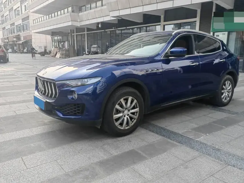 2018 Jaguar XJ 3.0T 340HP V6 8AT