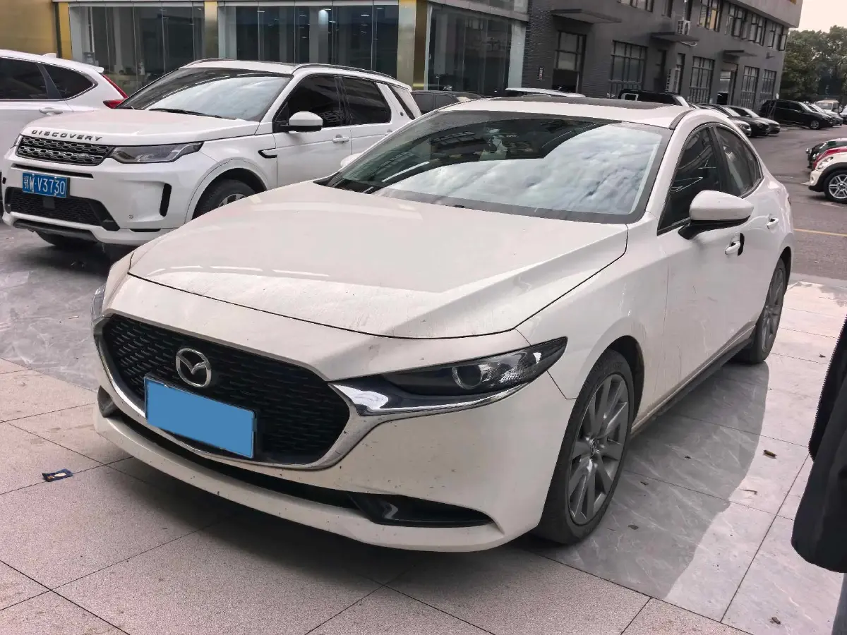 2021 Mazda 3 Axela 2.0L 158HP L4 6AT