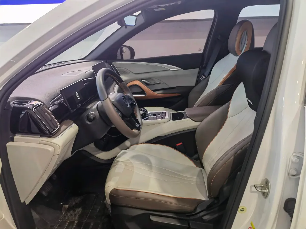 2022 Ruichi Auto EC35 BEV 82HP BEV 36.288KWH,autocango,china used car exporter,china ev exporter,chinese used car exporter,chinese used ev exporter