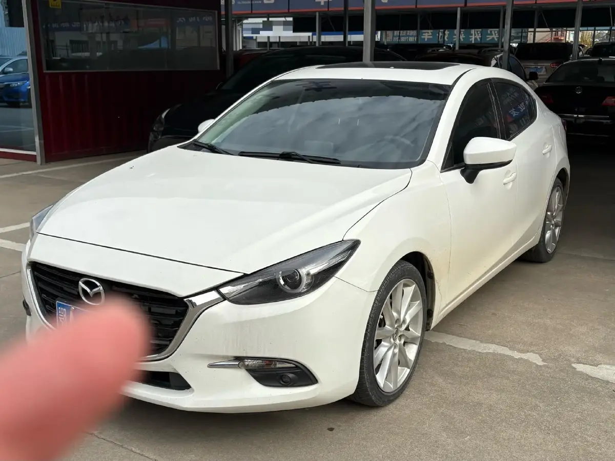 2017 Mazda 3 Axela 2.0L 158HP L4 6AT