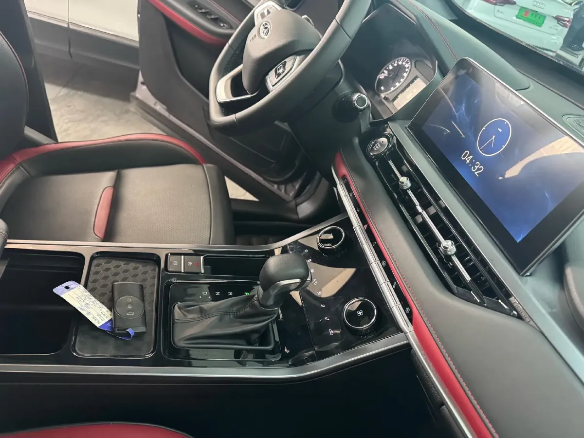 2022 Chery Tiggo 5x 1.5L 116HP L4 CVT,autocango,china used car exporter,china ev exporter,chinese used car exporter,chinese used ev exporter