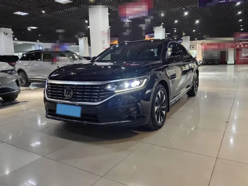 2023 Volkswagen Passat 2.0T 186HP L4 7DCT