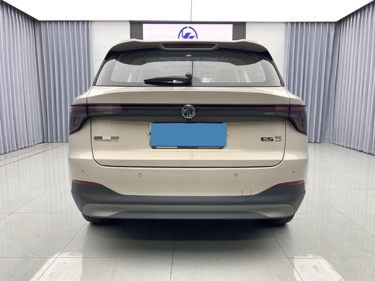 2025 MG MG ES5 BEV 62.2KWH,autocango,china used car exporter,china ev exporter,chinese used car exporter,chinese used ev exporter