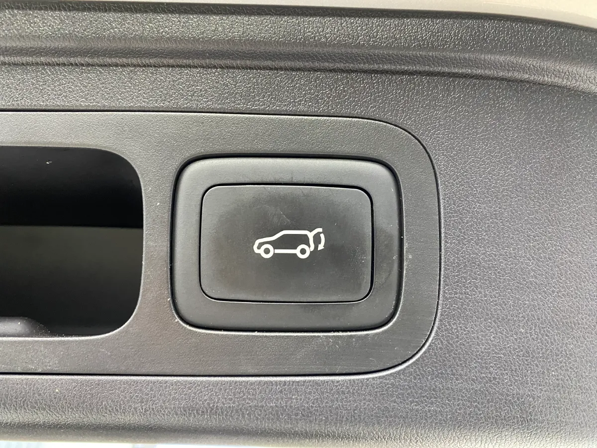 2025 MG MG ES5 BEV 62.2KWH,autocango,china used car exporter,china ev exporter,chinese used car exporter,chinese used ev exporter