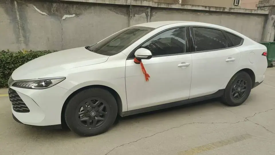 2025 BYD Qin Plus 1.5L 101HP L4 E-CVT PHEV 7.68KWH