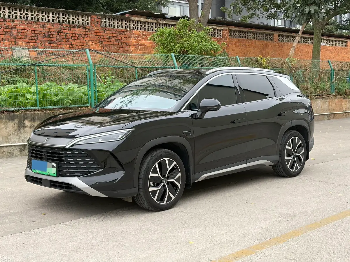 2025 BYD SongL DM-i 1.5L 101HP L4 E-CVT PHEV 26.6KWH