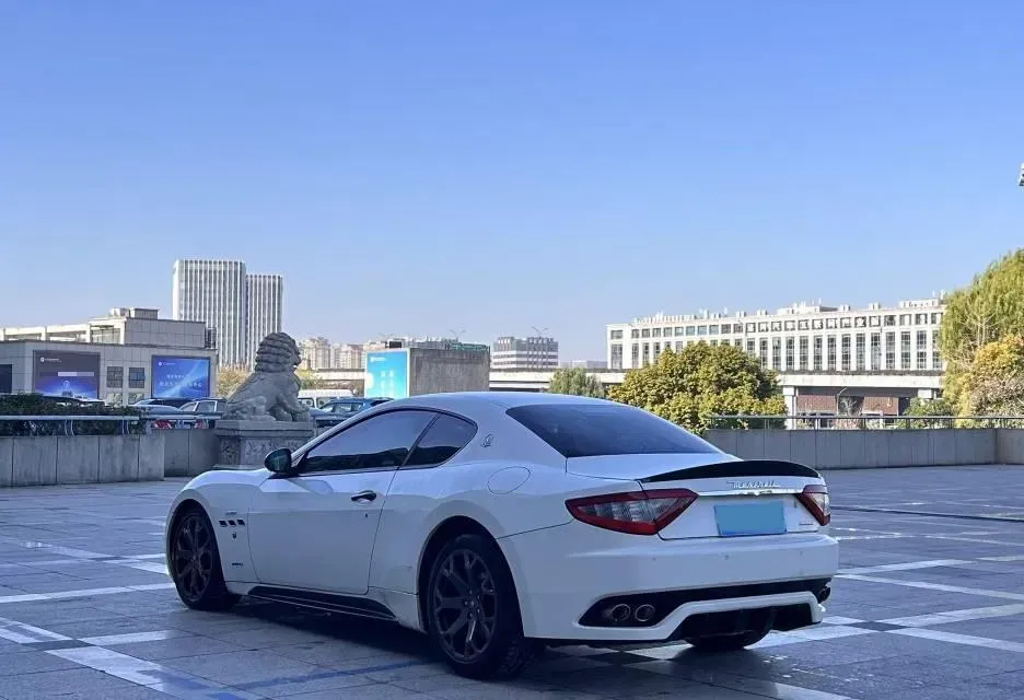 2007 Maserati GranTurismo 4.2L 405HP V8 6AT,autocango,china used car exporter,china ev exporter,chinese used car exporter,chinese used ev exporter