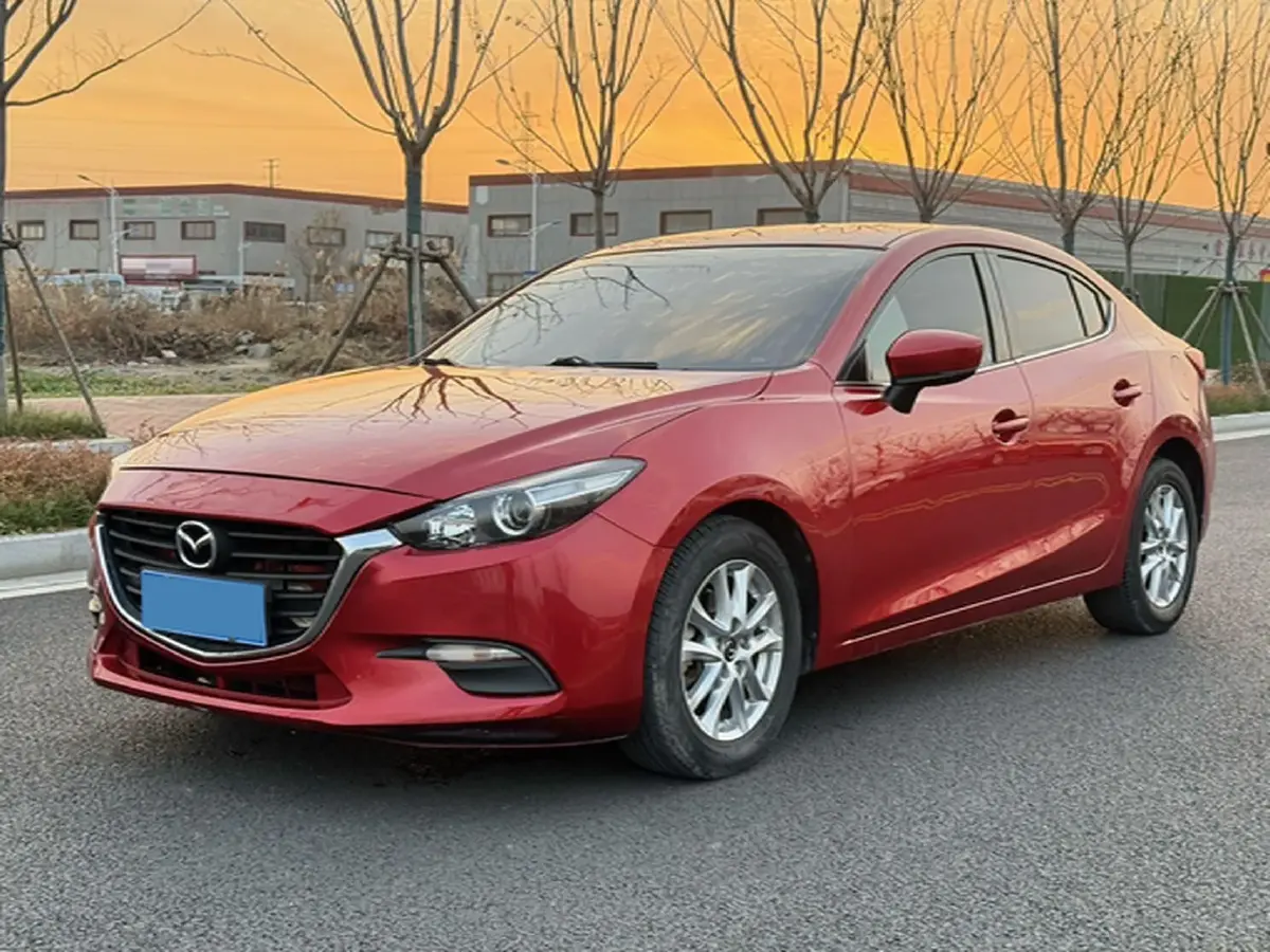 2017 Mazda 3 Axela 1.5L 117HP L4 6AT
